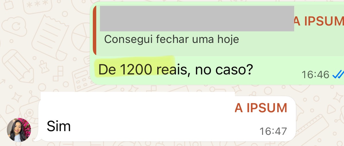Aluna comemorando fechamento de consultoria de R$1.200